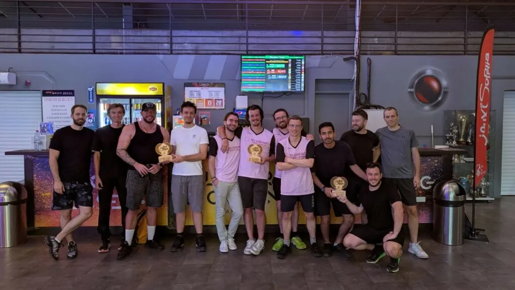 Médaille d'or au Laser Quest